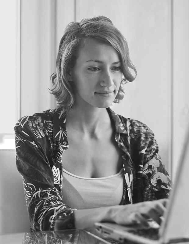 https://merkur.irenahappyart.com/wp-content/uploads/2018/04/our-team-03-1.jpg